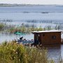 <p align=left>Où va-t-il installer sa petite maison flottante?